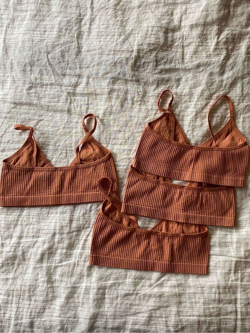 Colsie Ribbed Bralette Large [set of 4] - Picture 5 of 5